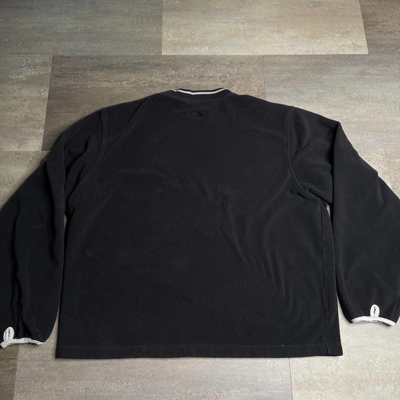 SOLD The North Face Mens VTG Pullover Large - Picture 2 of 2